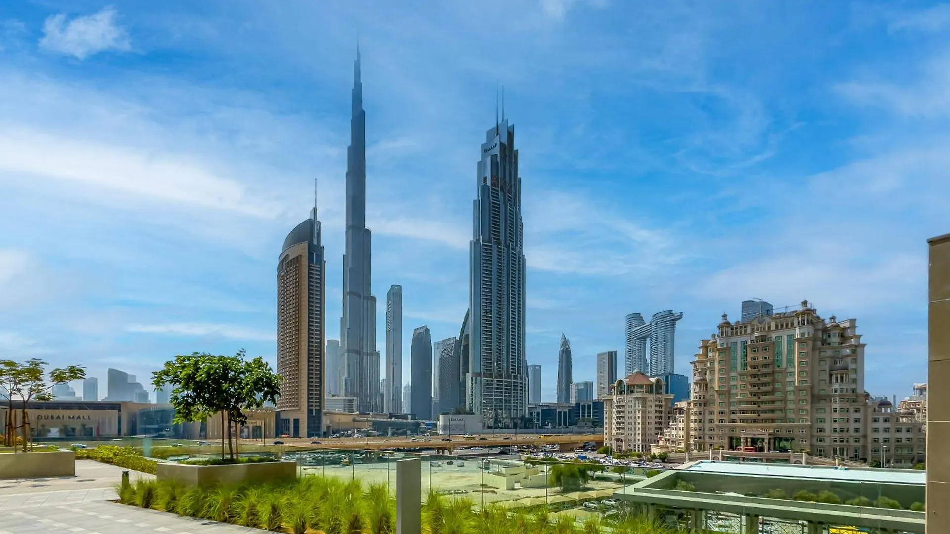 Al-Fannan At Downtown Views 2 - Best Burj Khalifa View - Brand New Luxury 2 Bedroom Apartment Dubai