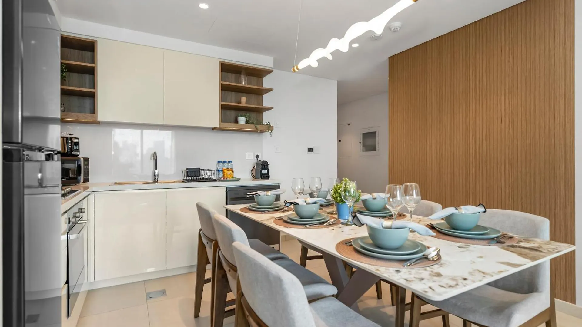 Al-Fannan At Downtown Views 2 - Best Burj Khalifa View - Brand New Luxury 2 Bedroom Apartment Dubai