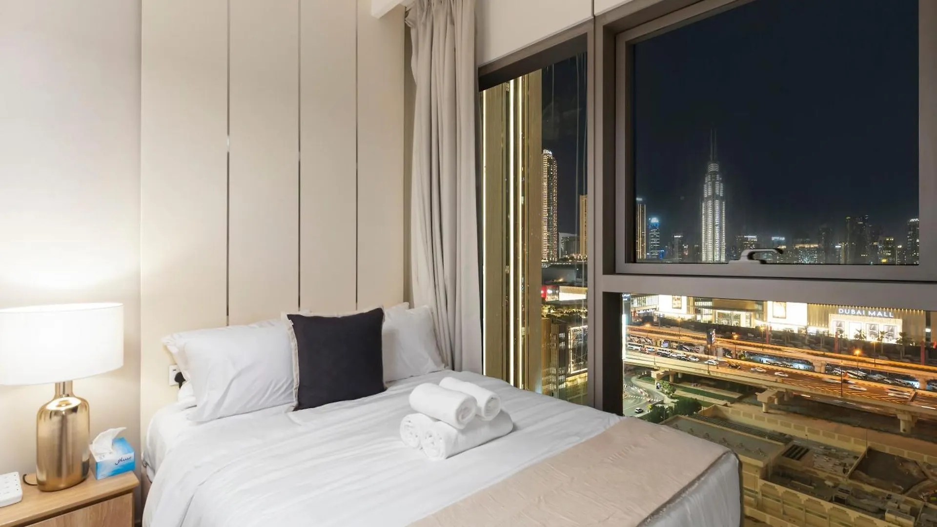 Al-Fannan At Downtown Views 2 - Best Burj Khalifa View - Brand New Luxury 2 Bedroom Apartment location