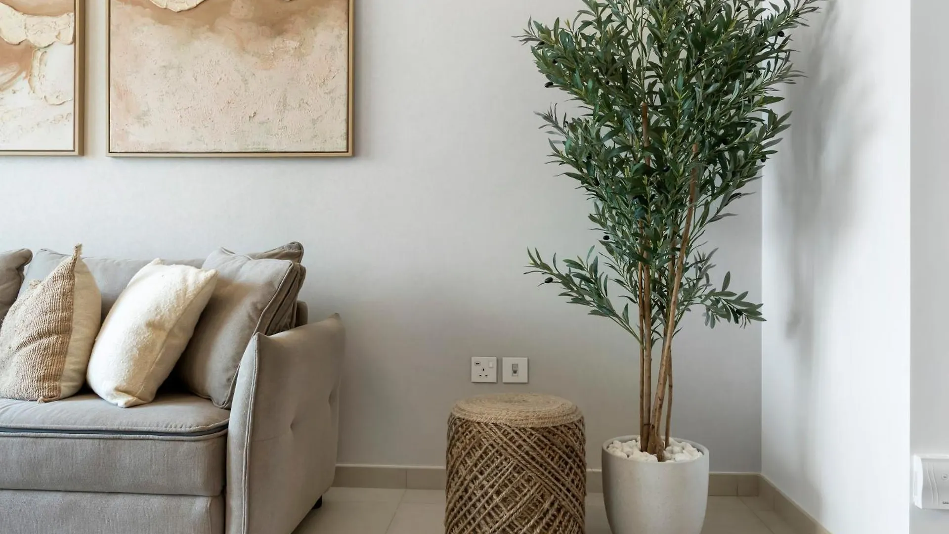 Al-Fannan At Downtown Views 2 - Best Burj Khalifa View - Brand New Luxury 2 Bedroom Apartment Dubai